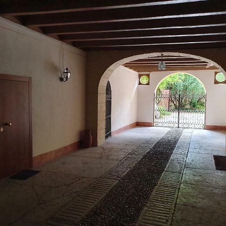 Veronetta Lovely Apartment Bagian luar foto