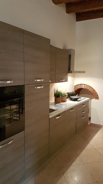Veronetta Lovely Apartment Bagian luar foto