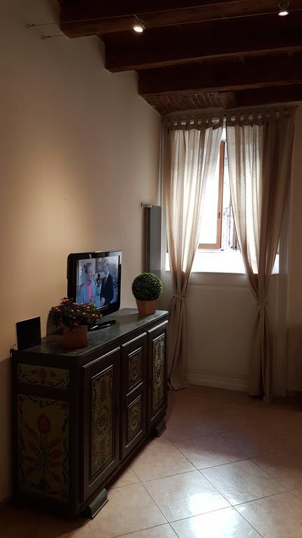 Veronetta Lovely Apartment Bagian luar foto